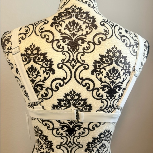 DISRUPTIVE YOUTH White Bikini Top - Picture 6 of 10